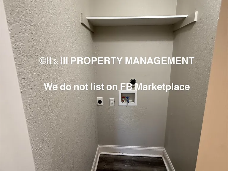 1114 S Scott Ave — Photo 16