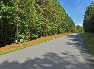 7016 Braeburn Place Ln, Clemmons, NC 27012