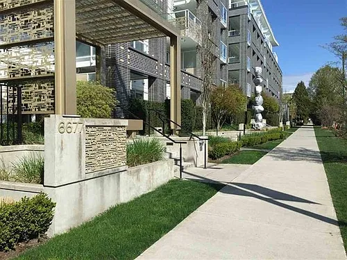 6677 Cambie St #107 Photo 1
