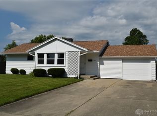4253 Williamson Dr, Dayton, OH 45416