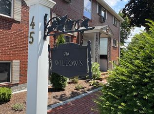 45 Walsh St APT 1, Framingham, MA 01701