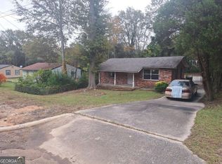 1052 Hightower Rd, Macon, GA 31206