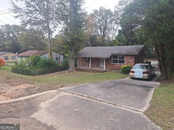 1052 Hightower Rd, Macon, GA 31206