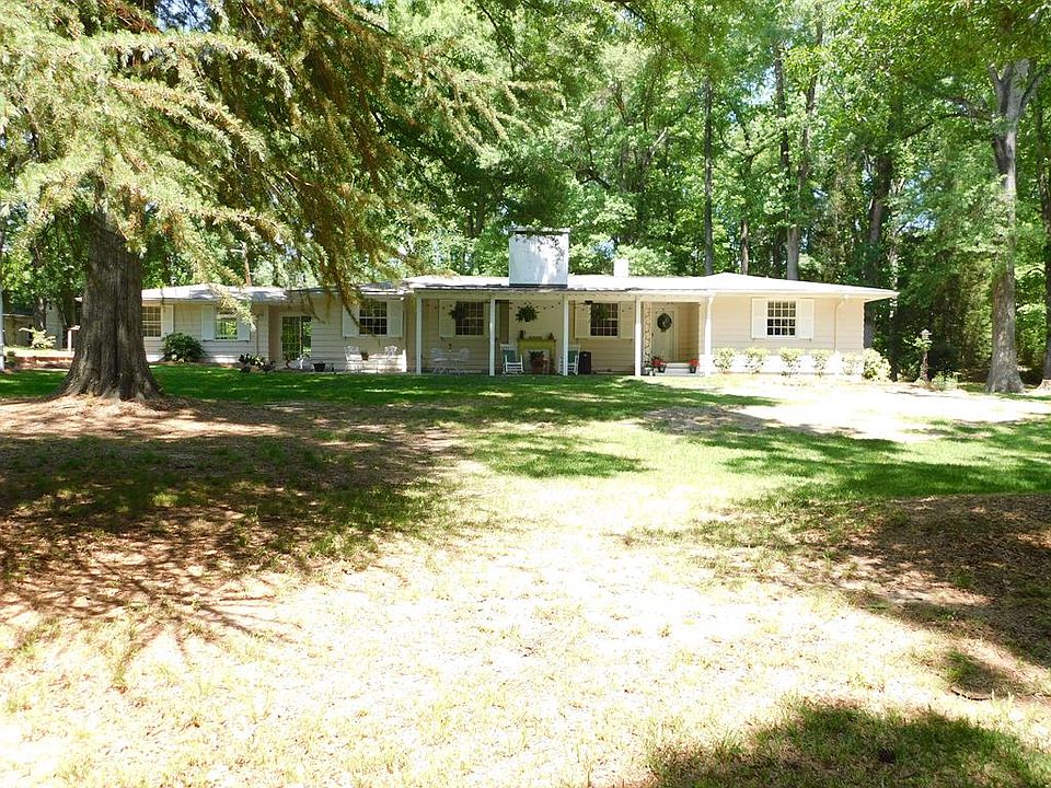 1st image of 304 Old Abbeville Hwy