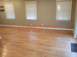 2104 Rivard Rd, Toledo, OH 43615