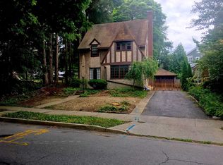 7 Platt St, Poughkeepsie, NY 12601