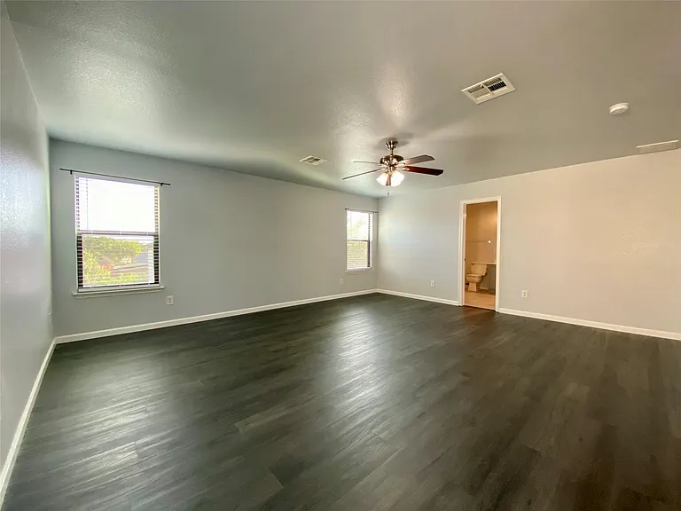 13205 Sea Biscuit Dr — Photo 25