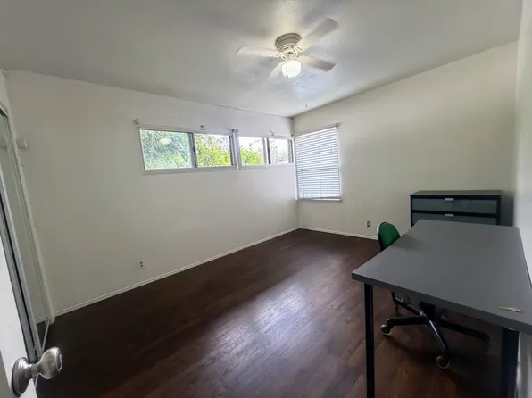 (undisclosed Address), Long Beach, CA 90815