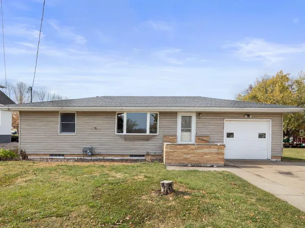 313 Grove Ave NE, Silver Lake, MN 55381