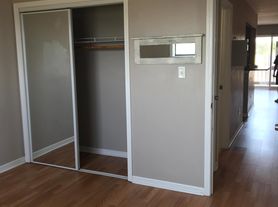 4247 Jennifer Ln