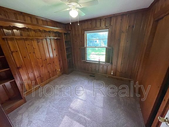 5th image of 604 Smallwood Dr