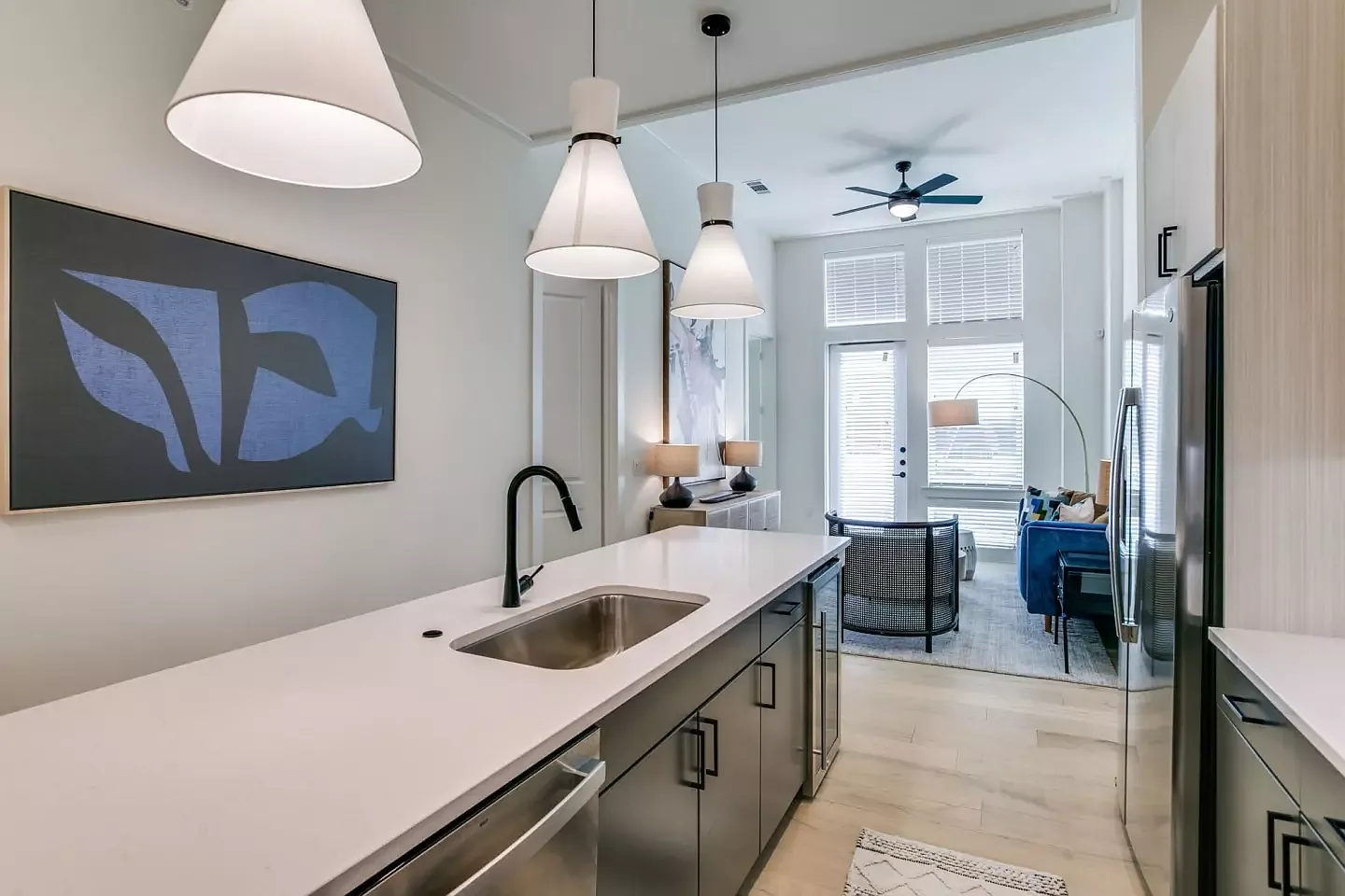 1 bed, 805 sqft, $1,600 — Photo 4