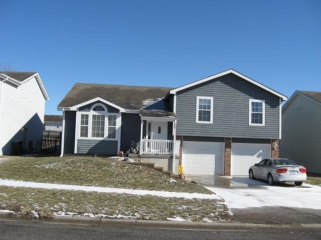 1st image of 2207 Meadow Trl