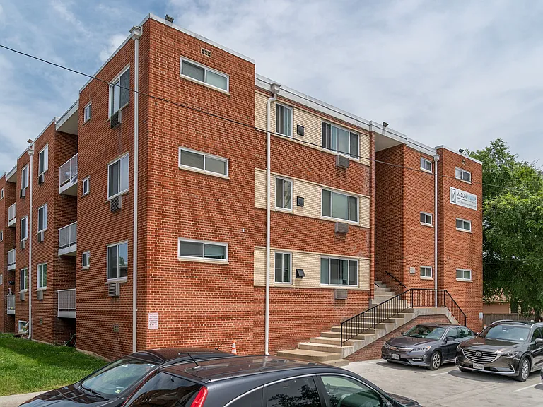 Mason Avenue Apartments — Photo 25