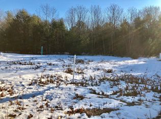 13 Country Ln, Brunswick, ME 04011