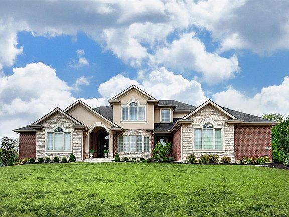 2nd image of 8450 Cypress Trl