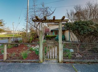 186 Church St, Loleta, CA 95551