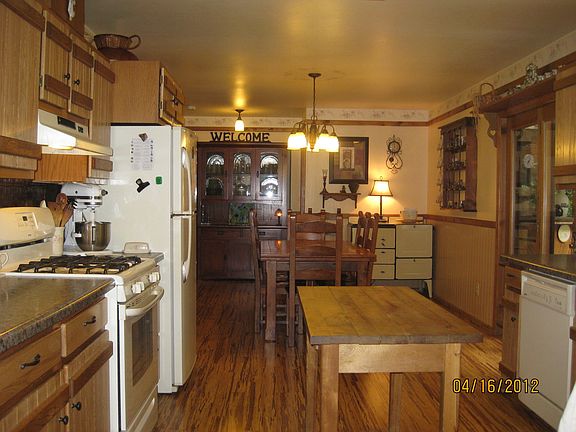 Beautiful wood floors and plenty of cabinet space.