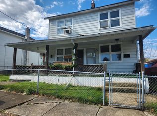 157 Center St, Pittston, PA 18640