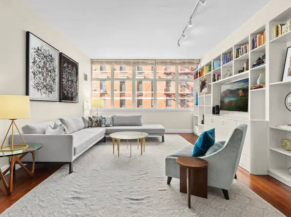 181 East 90th Street image 1 of 10