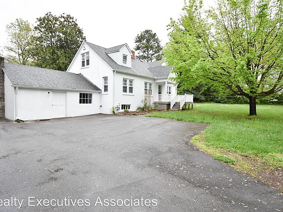 4th image of 2111 Old Knoxville Pike
