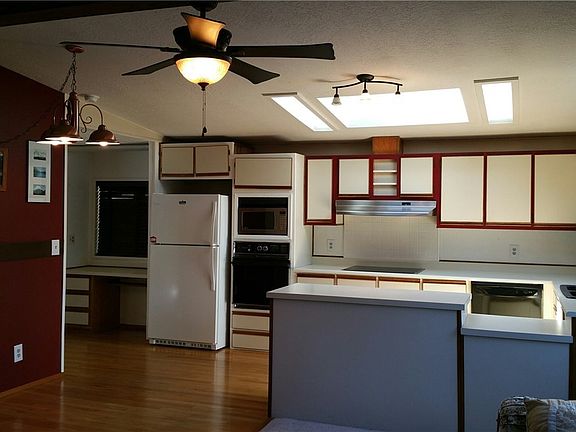 4th image of 2500 S 370th St Unit 235