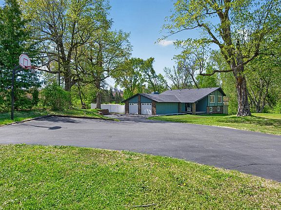 2nd image of 8581 County Road 39 NE