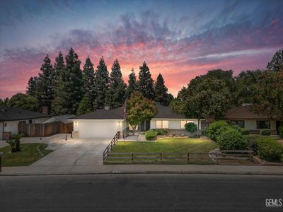 1513 El Portal Dr, Bakersfield, CA, 93309