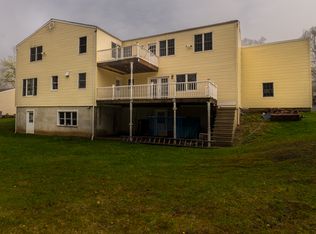 5 Pin Oak Rd, West Caldwell, NJ 07006