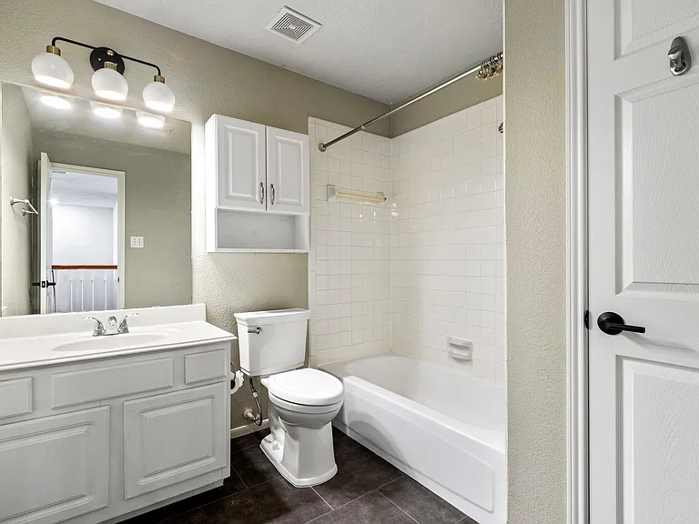13507 Country Green Ct — Photo 26