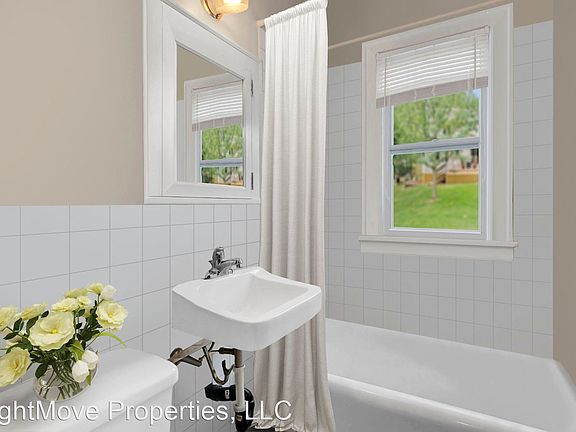 5th image of 3534 Grand Ave S #201