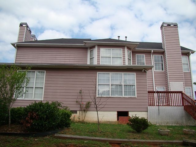 2nd image of 310 Wilma Ct SW