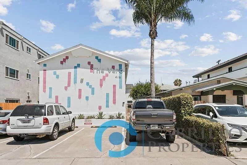 Studio, 1.0 bath, 450 sqft, $1,750 — Photo 1