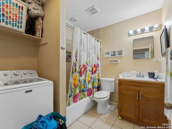 4th image of 11019 BALTIC DR