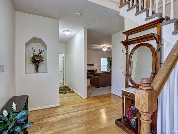 2nd image of 5608 Scotts Pond Dr