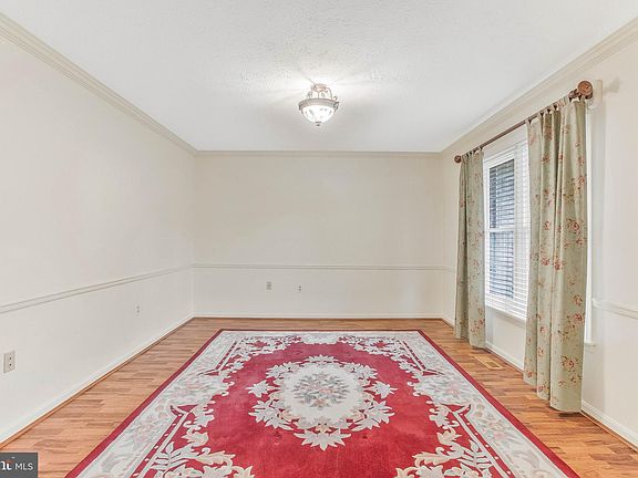 5th image of 103 Mallard Ln