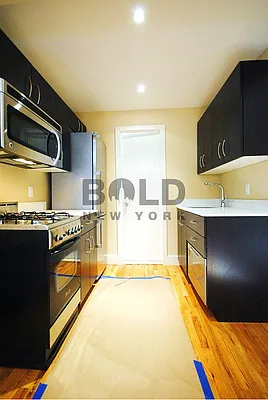 Rented by Bold New York | media 34