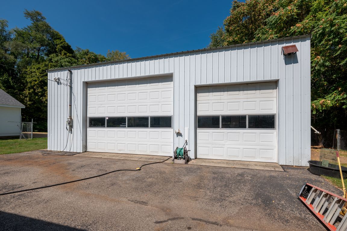 next background image