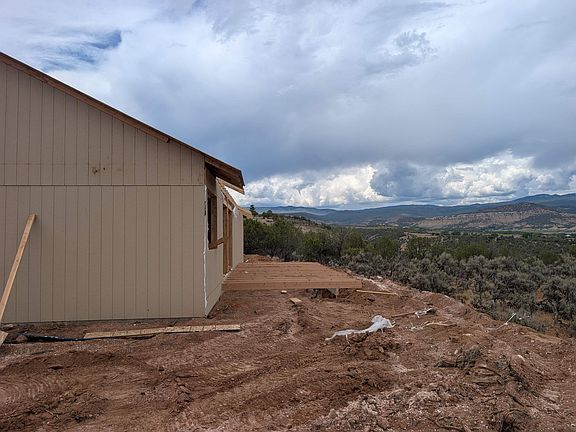 2nd image of 15770 Heavens View Rd