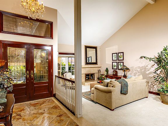 3rd image of 2133 Calle Buena Ventura