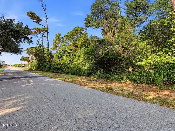 3rd image of 107 SE 64th Street
