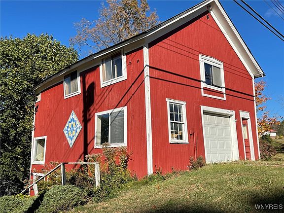2nd image of 9954 Vermont Hill Rd