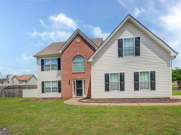 1420 Saint Teresa Ct, Locust Grove, GA 30248