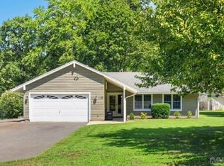 22 Valley Rd, Manalapan, NJ 07726