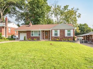 1207 Yukon Dr, Saint Louis, MO 63137