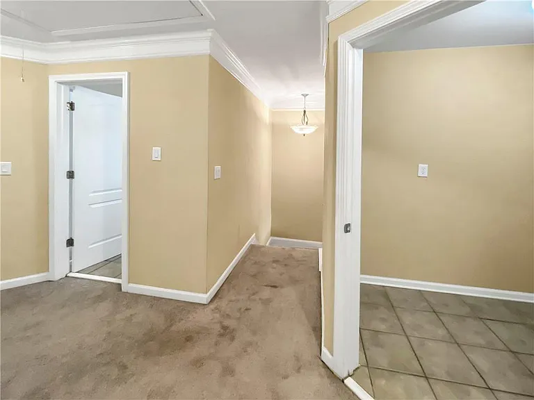 2511 Gadsen Walk — Photo 34