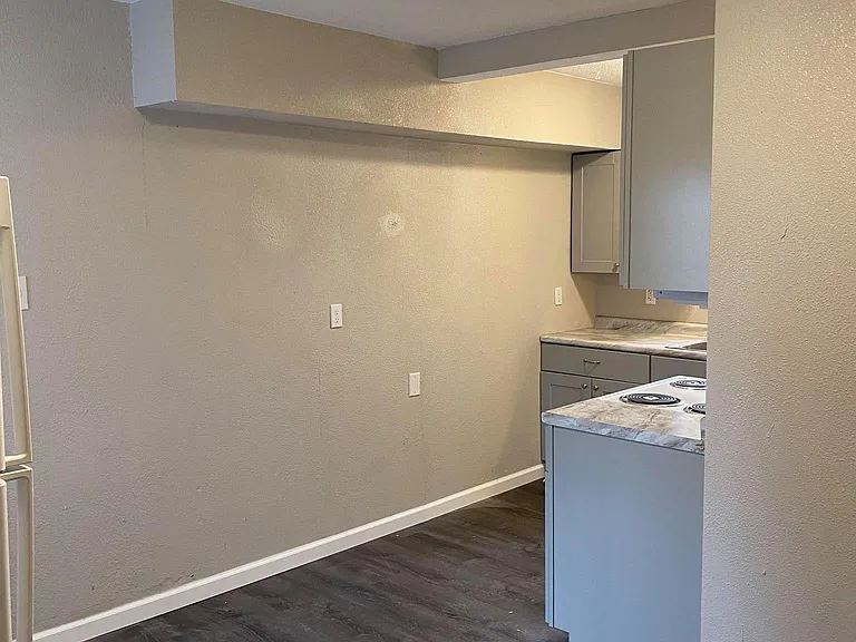 1307 N Charles St #A — Photo 3