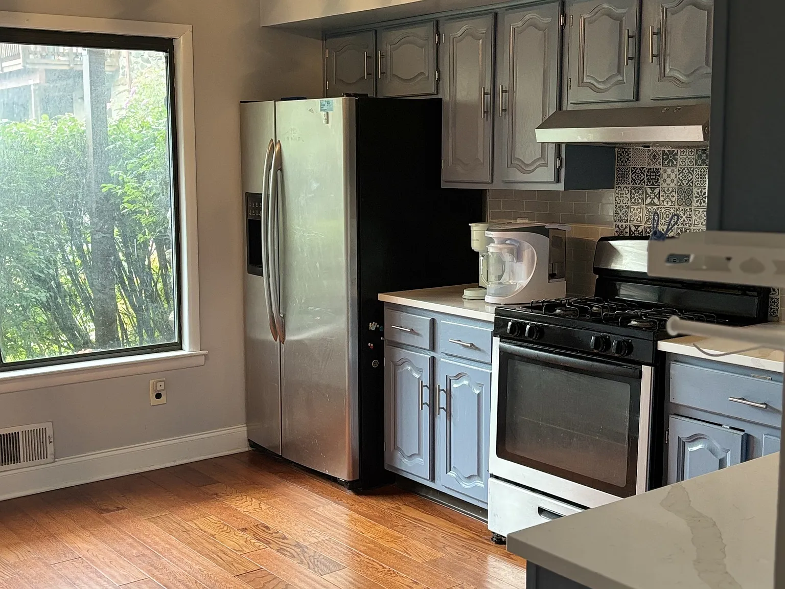 2 bed, 2.5 bath, 1800 sqft, $3,250 — Photo 4