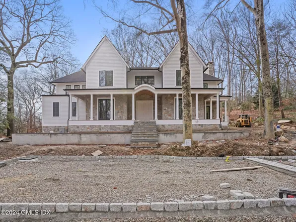 30 Benenson Dr, Cos Cob, CT 06807