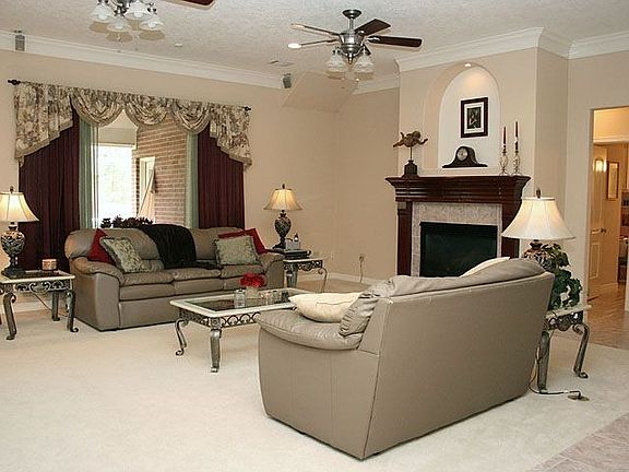 Halgn.spots,MartinLogan spkrs.